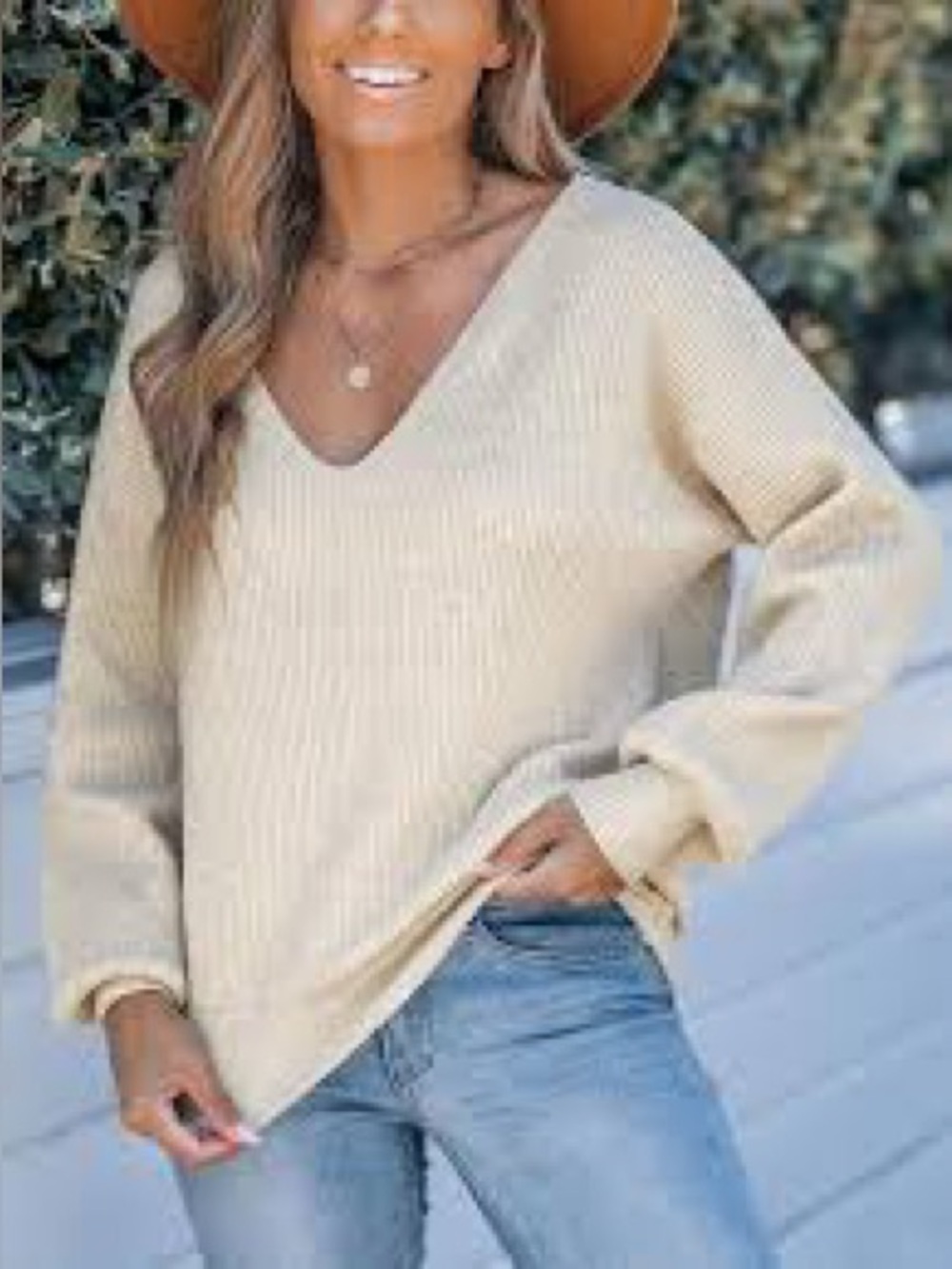 Cupshe Women’s Size M Tan Ribbed V-Neck Bow Back Casual Knit Sweater - Picture 2 of 9